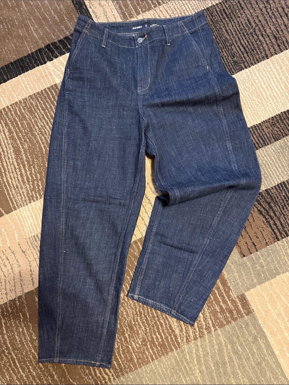 Old Navy Barrel Leg jeans